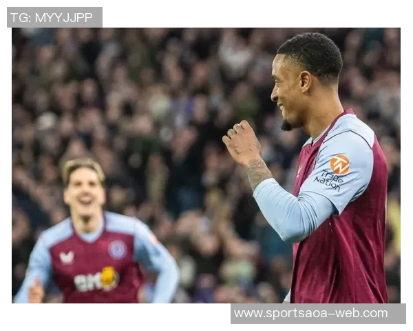 埃梅里指出梅里诺对罗杰斯犯规应再获黄牌引发争议 埃梅里指出梅里诺对罗杰斯犯规应再获黄牌引发争议