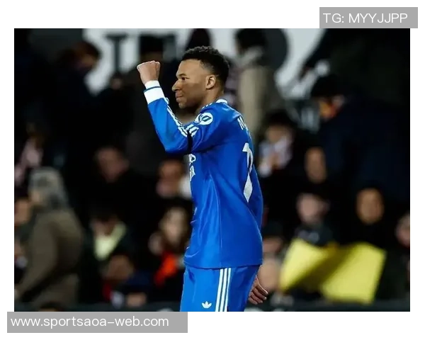 裁判专家分析姆巴佩进球争议手部触球应判无效